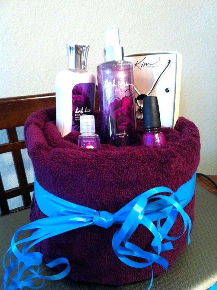 Body Care Gift Idea #Christmas #diy #basket #gift #decorhomeideas