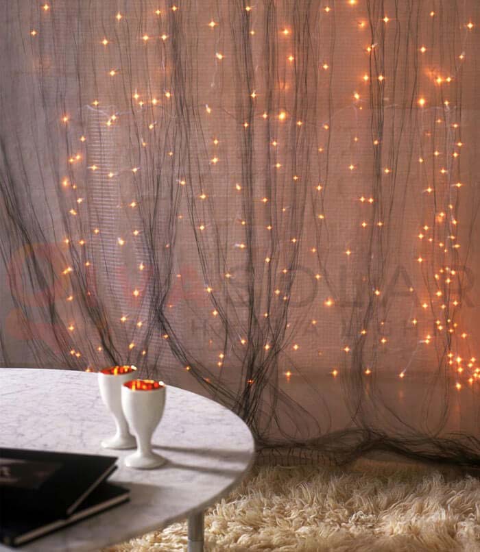 Christmas Light Curtain Backdrop #Christmas #diy #lights #decorhomeideas