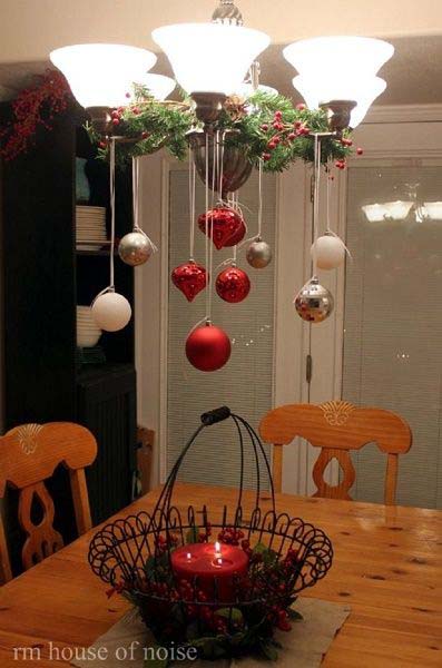 Christmas Ornament Chandelier #Christmas #kitchen #decoration #decorhomeideas