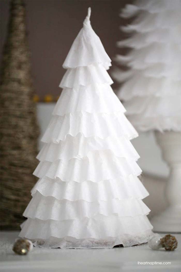 DIY Coffee Filter Tree #Christmas #decor #hacks #diy #decorhomeideas