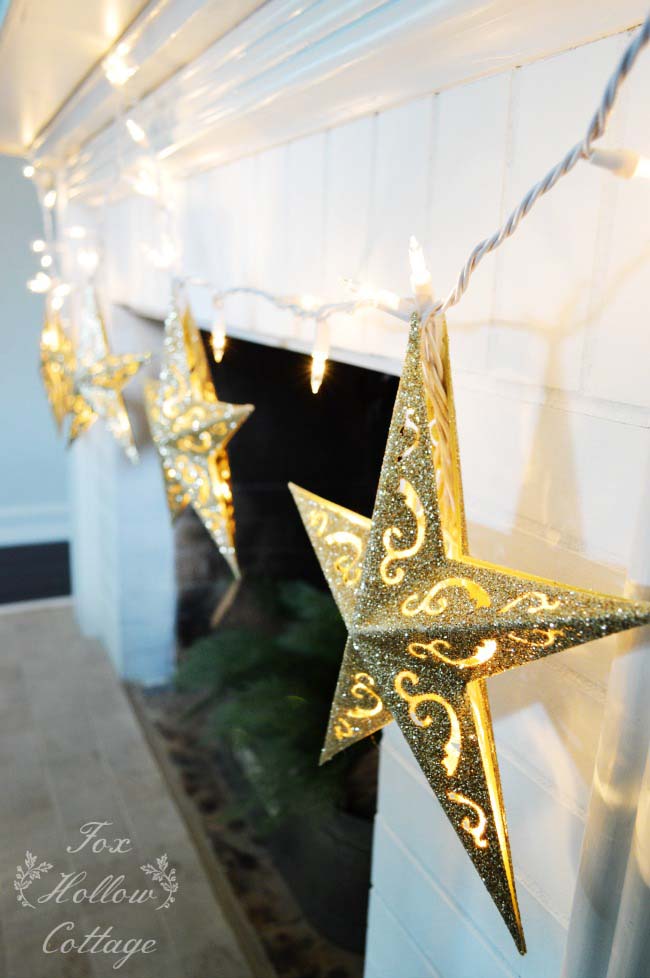 DIY Gold Star Christmas Lights #Christmas #diy #lights #decorhomeideas