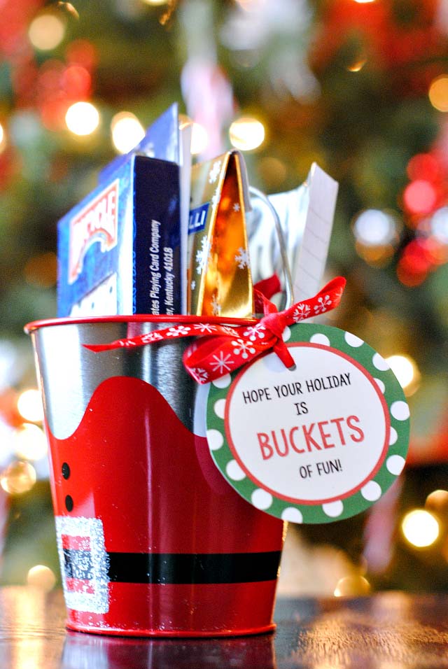 Easy Gift Idea for Friends #Christmas #diy #basket #gift #decorhomeideas