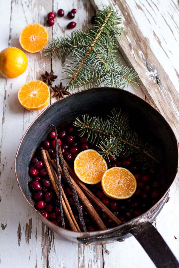 Homemade Holidays Lets Make the House Smell Like Christmas #Christmas #kitchen #decoration #decorhomeideas