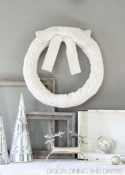 Old Sweaters Wreath #Christmas #decor #hacks #diy #decorhomeideas