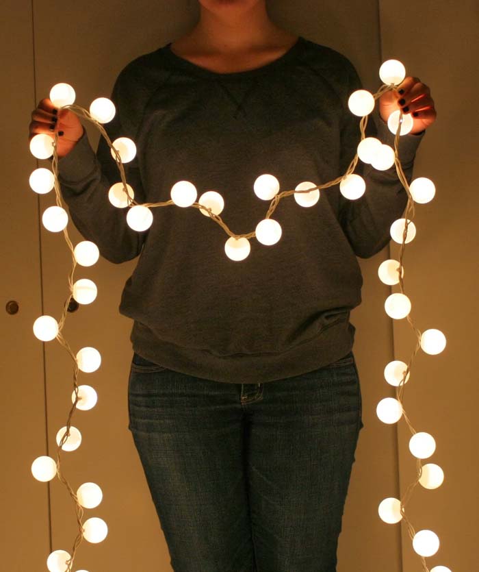 Ping Pong Balls Lights #Christmas #decor #hacks #diy #decorhomeideas