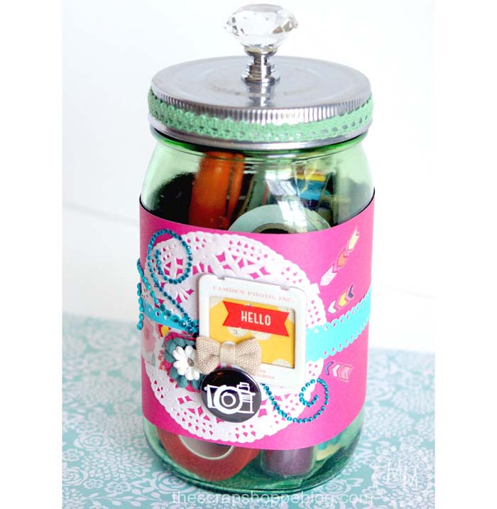 Scrapbookers Gift in a Jar #Christmas #diy #basket #gift #decorhomeideas