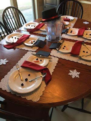 Snowman Place Setting #Christmas #decor #hacks #diy #decorhomeideas