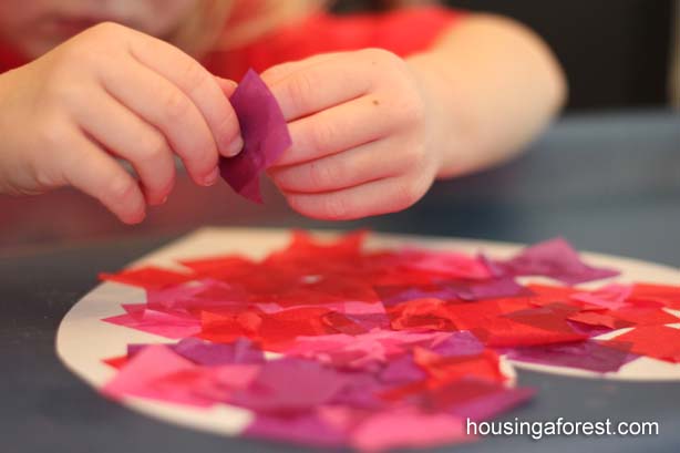 Bleeding Tissue Paper Heart #valentine #crafts #kids #decorhomeideas