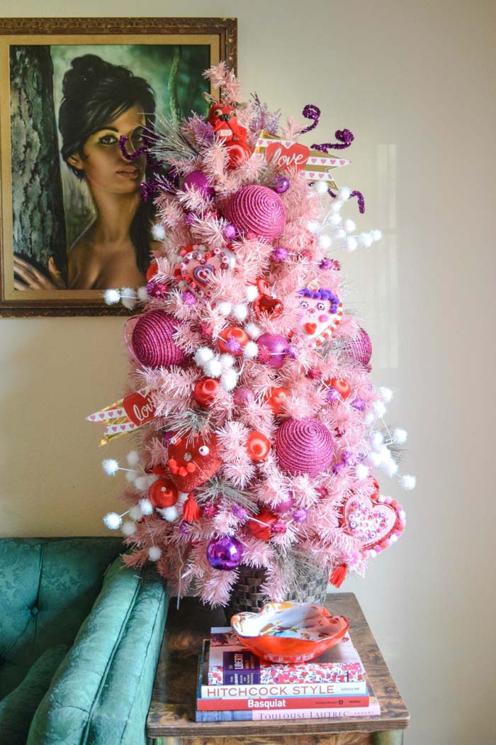 Cute Pink Valentine Tree #valentine #tree #diy #decorhomeideas