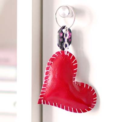 DIY Leather Heart Key Ring #valentinesday #gifts #diy #decorhomeideas