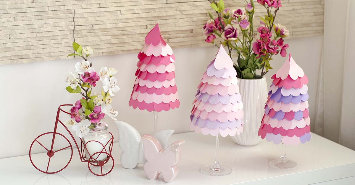 DIY Valentines Day Heart Cone Tree