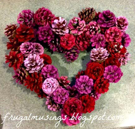 DIY Valentines Day Wreath #valentinesday #rustic #decor #diy #decorhomeideas