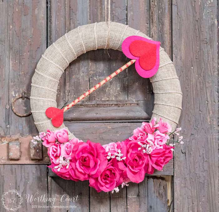 Dollar Store Valentine’s Day Wreath #valentine #dollarstore #diy #decor #decorhomeideas