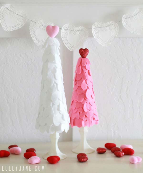 Felt Heart Trees #valentine #dollarstore #diy #decor #decorhomeideas