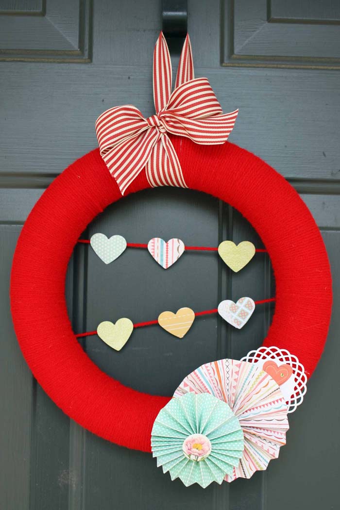 Heart on a String #valentine #diy #wreaths #decorhomeideas