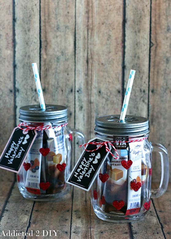 Mason Jar Tumbler Gift #valentinesday #crafts #jars #gifts #decorhomeideas