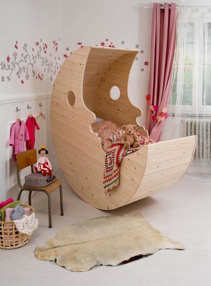 Moon Crib For Baby Girl #moon #crib #baby #cot #decorhomeideas