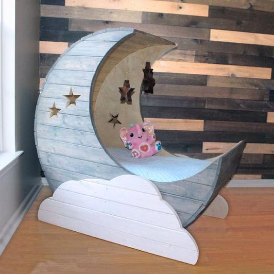 Moon Shaped Baby Crib Cloud Base #moon #crib #baby #cot #decorhomeideas