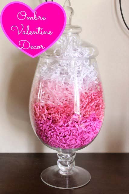 Ombre Valentine Decor #valentine #dollarstore #diy #decor #decorhomeideas