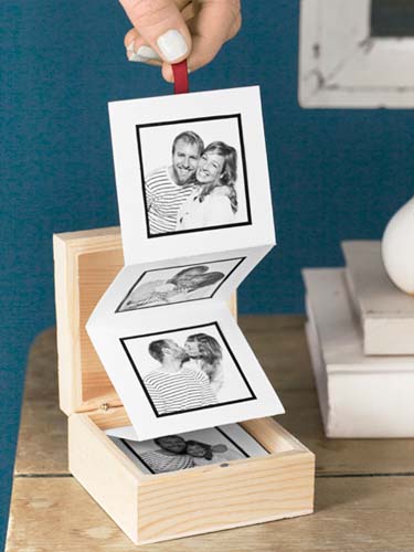 Pop Up Photo Box #valentinesday #gifts #diy #decorhomeideas