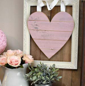 Rustic Pink Grey Mantel #valentinesday #rustic #decor #diy #decorhomeideas