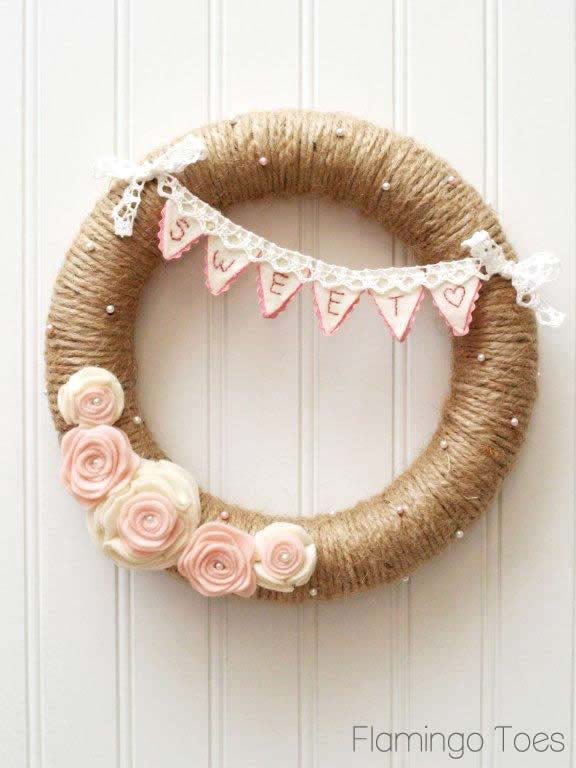 Sweet Heart Valentine Wreath #valentine #diy #wreaths #decorhomeideas