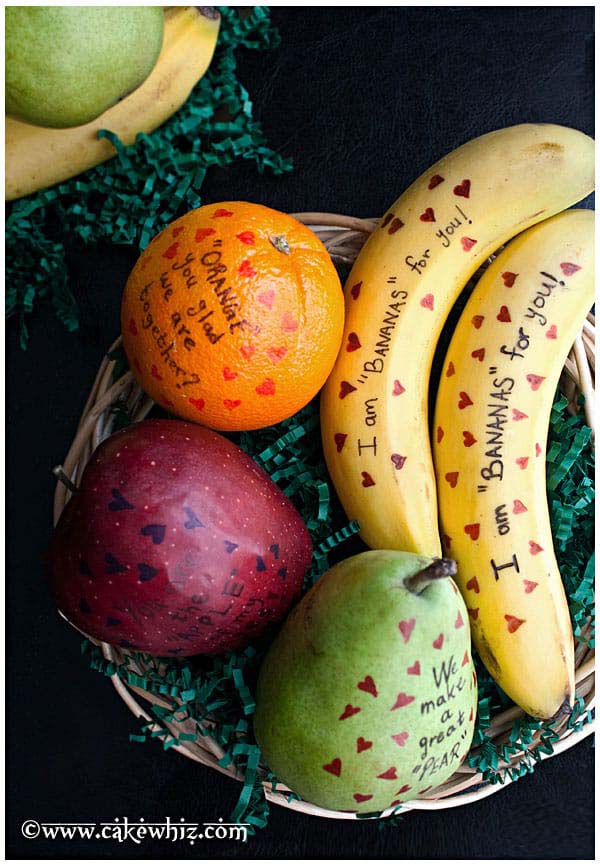 Valentines Day Fruits with Messages #valentinesday #gifts #diy #decorhomeideas