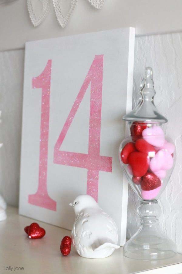 Valentine's Day Glitter Sign #valentine #dollarstore #diy #decor #decorhomeideas