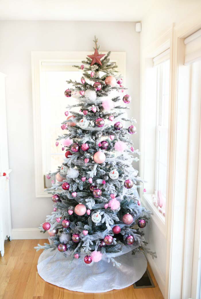 Valentine's Day Tree Pink Ornaments #valentine #tree #diy #decorhomeideas