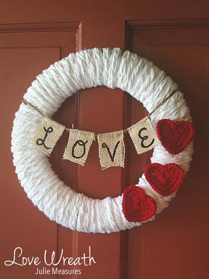 Valentine’s Love Wreath #valentine #diy #wreaths #decorhomeideas