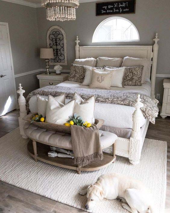 Idea For Womens' Bedroom In Grey Shades #women #bedroom #feminine #decor #decorhomeideas