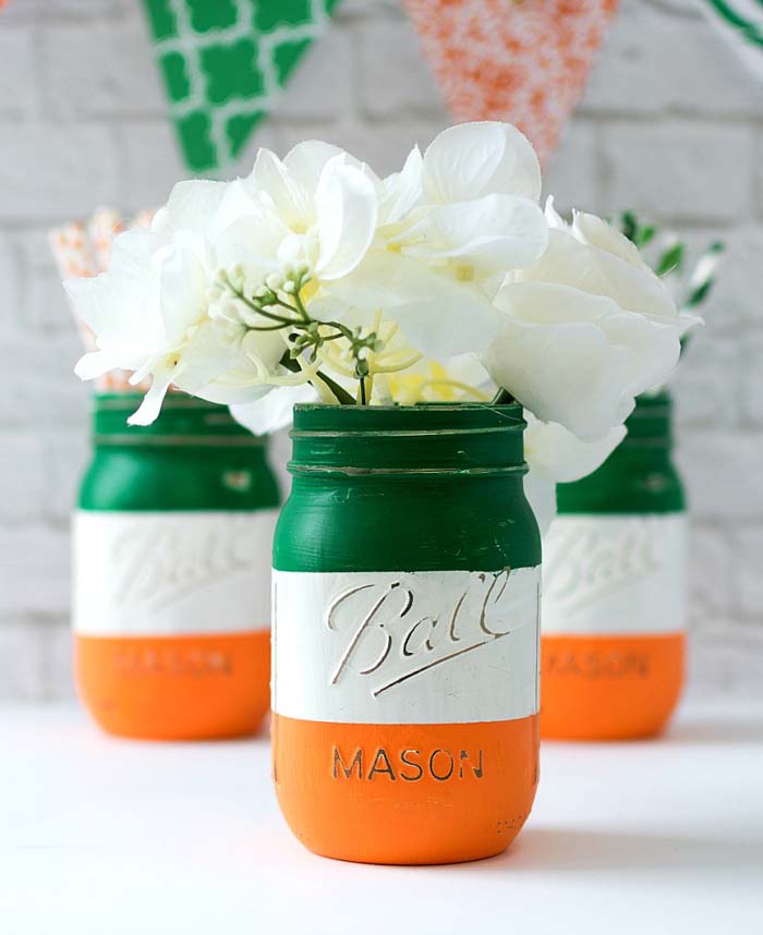 Irish Flag Mason Jars #stpatrick #diy #dollarstore #decorhomeideas