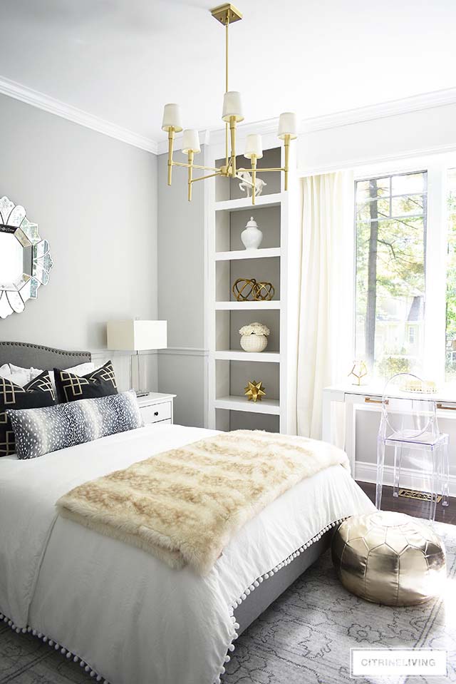 Glamorous In Ligth Grey Bedroom #women #bedroom #feminine #decor #decorhomeideas