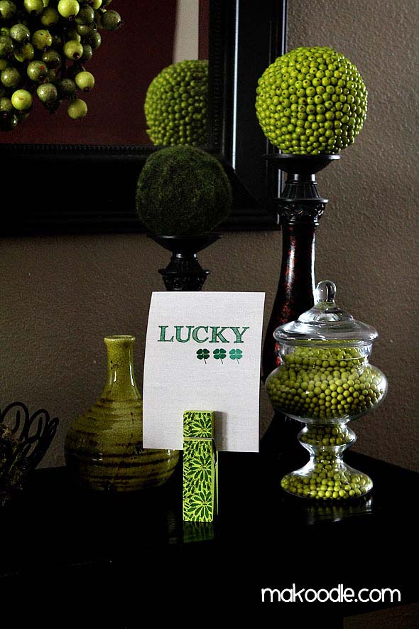 Lucky Printable Decor #stpatrick #diy #decor #decorations #decorhomeideas