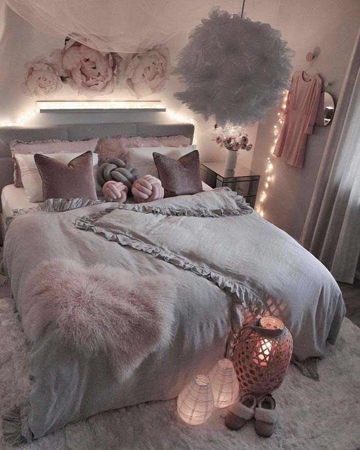 Serene Womens' Bedroom In Pink And Grey #women #bedroom #feminine #decor #decorhomeideas