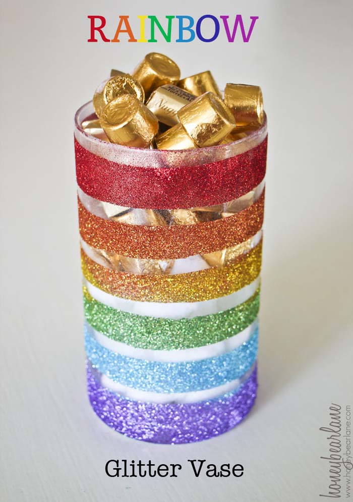 Rainbow Glitter Vase #stpatrick #diy #decor #decorations #decorhomeideas