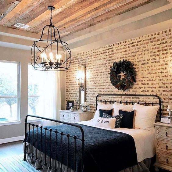 Warm Rustic Bedroom Idea #women #bedroom #feminine #decor #decorhomeideas
