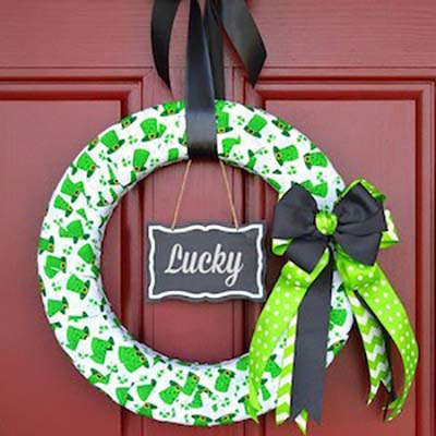 Saint Patricks Day Wreath #stpatrick #diy #wreath #decorhomeideas