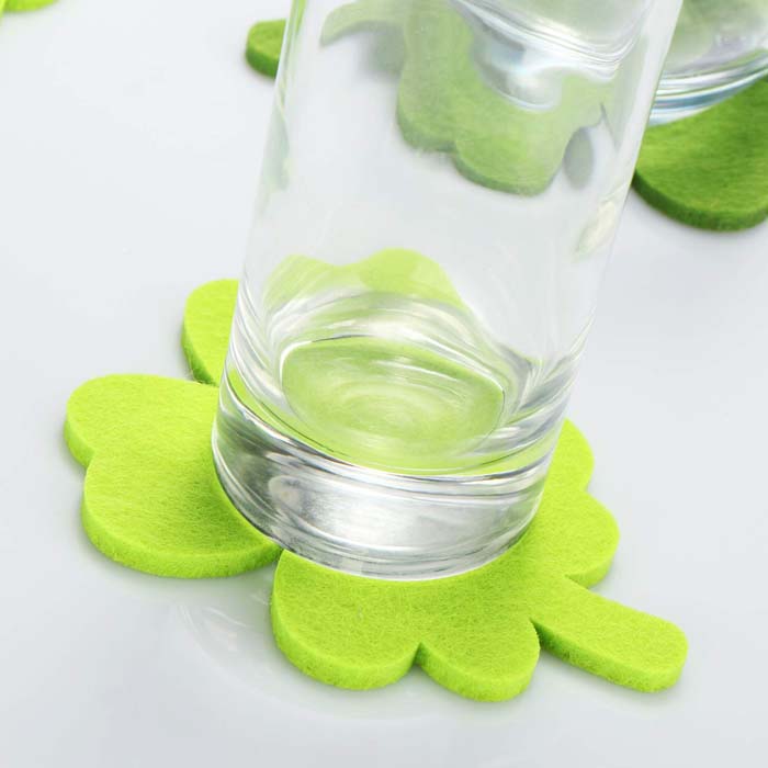 Shamrock Coasters #stpatrick #diy #decor #decorations #decorhomeideas