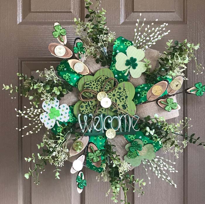 Shamrock Welcome Wreath St Patricks Day #stpatrick #diy #wreath #decorhomeideas