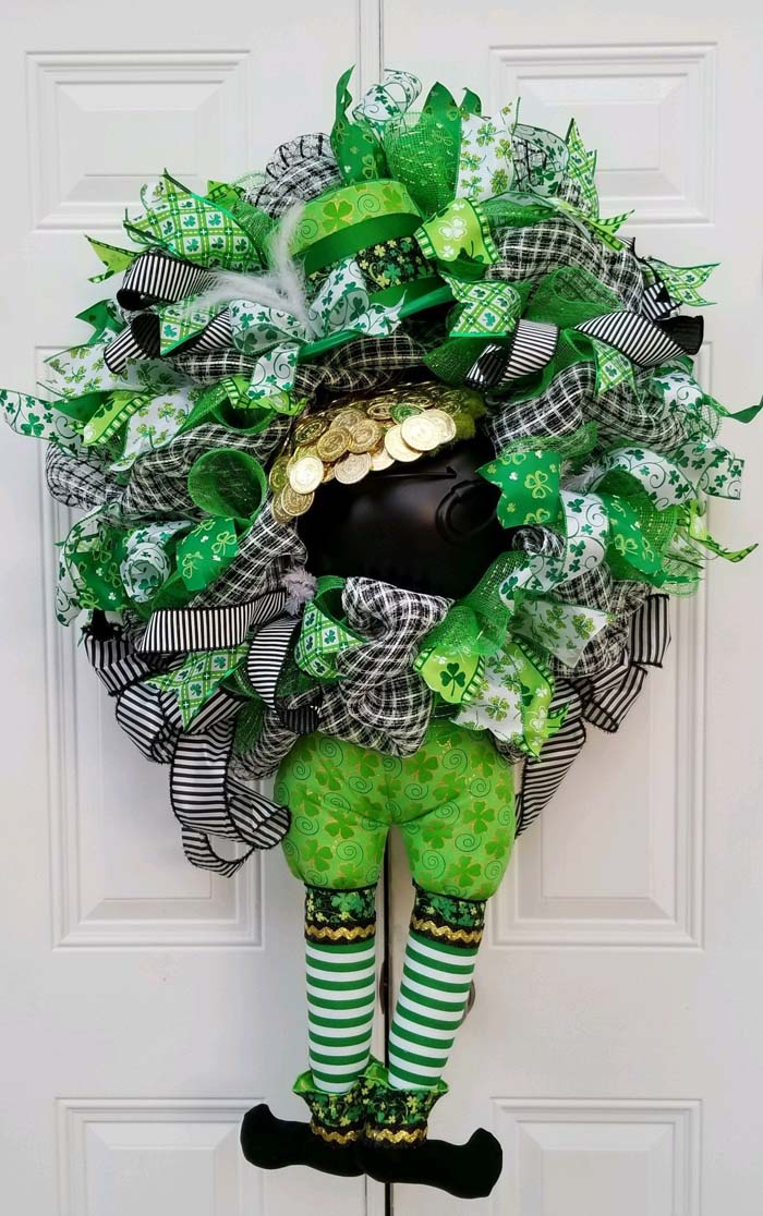 St Patricks Day Decor Wreath #stpatrick #diy #wreath #decorhomeideas