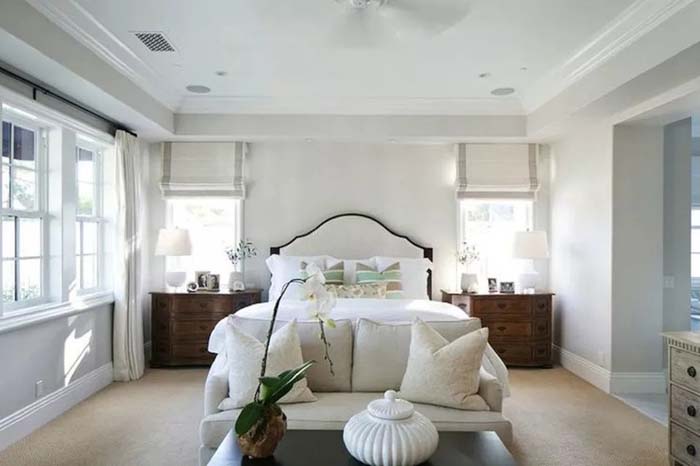 Classic White Bedroom Design #women #bedroom #feminine #decor #decorhomeideas