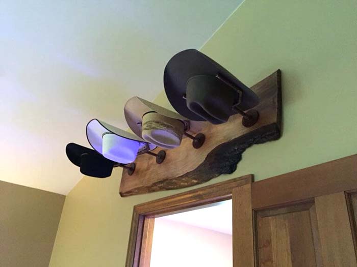 Above Door Hat Rack #hatrack #diy #organizer #decorhomeideas