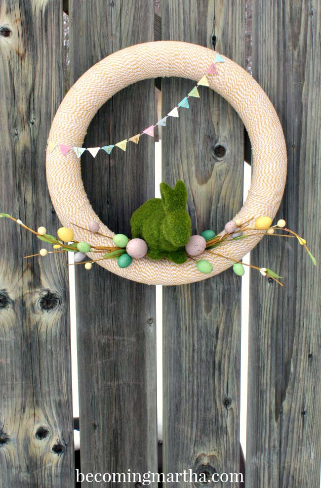 Bakers Twine Spring Wreath #easter #diy #porch #decor #decorhomeideas