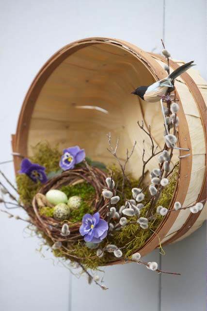 Birds Nest Basket Door Hanger #easter #diy #rustic #decor #decorhomeideas