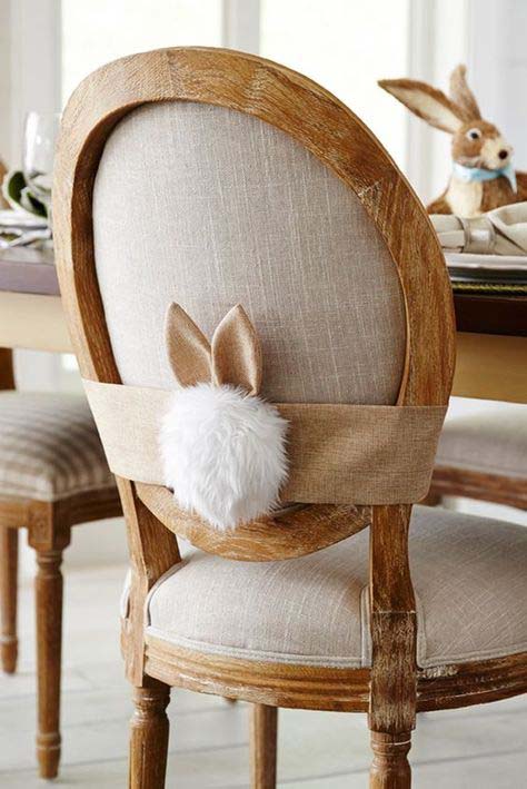 Burlap Bunny Chair #easter #diy #rustic #decor #decorhomeideas