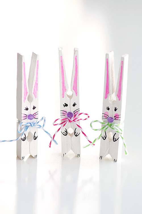 Clothespin Bunnies #easter #diy #dollarstore #crafts #kids  #decorhomeideas