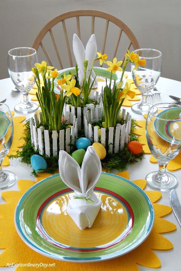Daffodil Easter Centerpiece #easter #diy #centerpiece #decorhomeideas