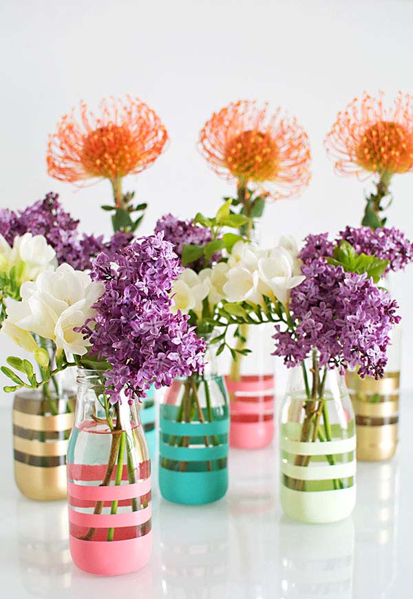 DIY Painted Bottles #easter #diy #centerpiece #decorhomeideas