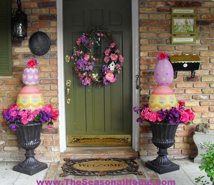 Easter Egg Topiary #easter #diy #porch #decor #decorhomeideas